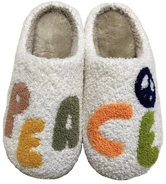 ☁️ Cozy Indoor Novelty Slippers