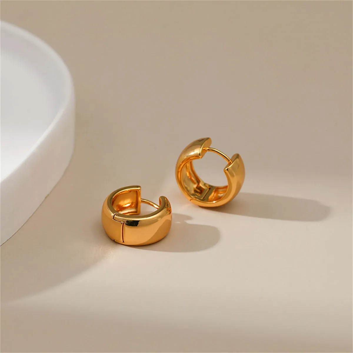 18K Gold-Plated Circle Huggie Earring