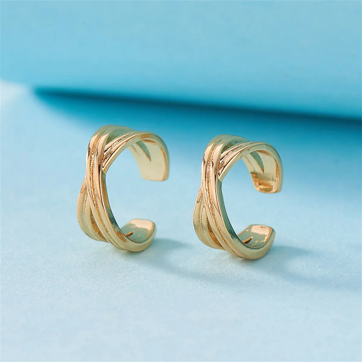 18K Gold-Plated Crossing Stacked Line Ear Cuffs
