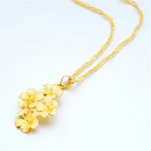 18K Gold-Plated Four-Flower Pendant Necklace