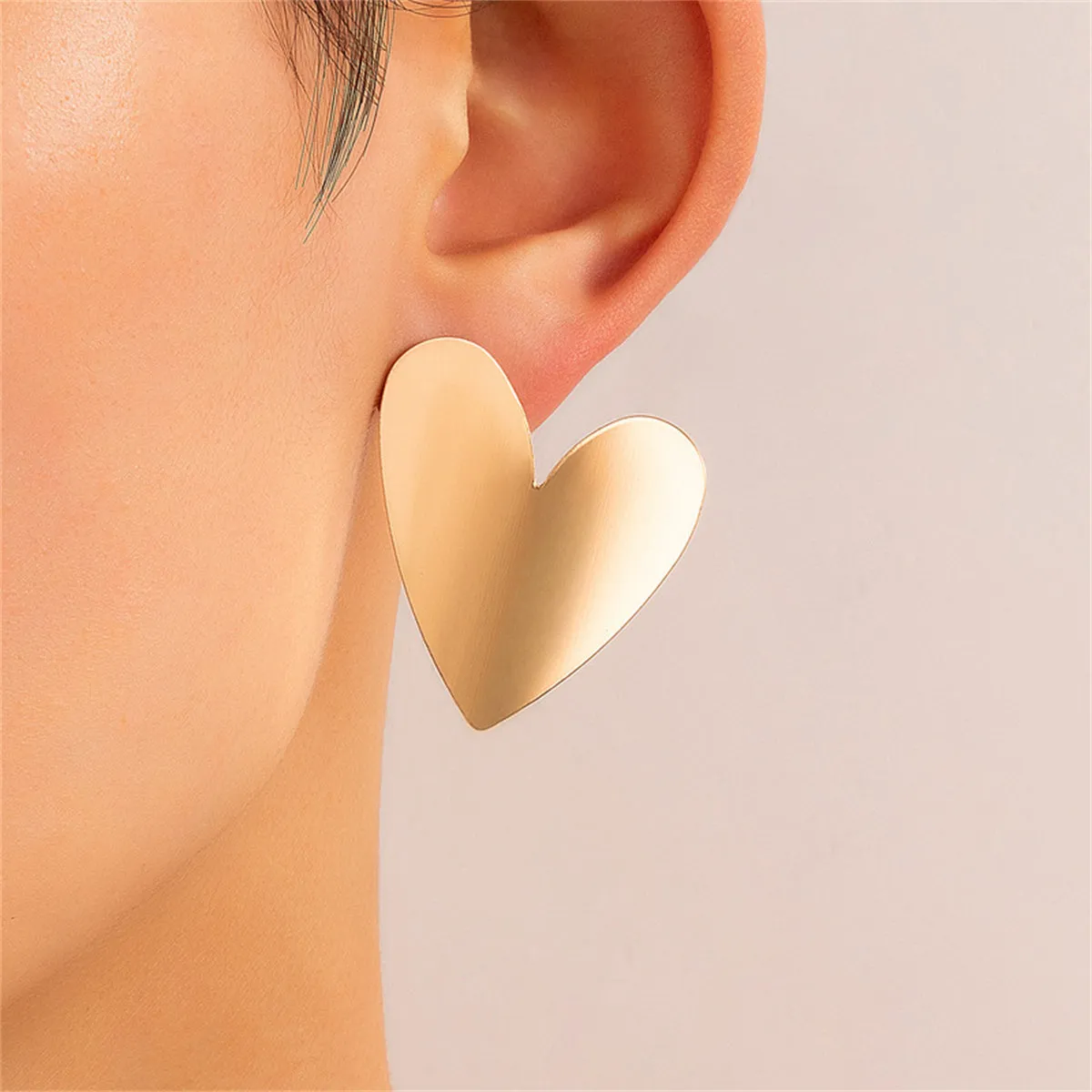 18K Gold-Plated Heart Stud Earrings