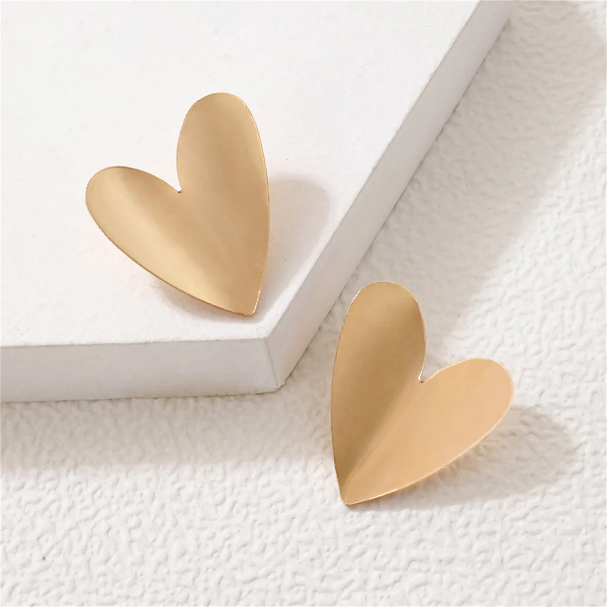18K Gold-Plated Heart Stud Earrings
