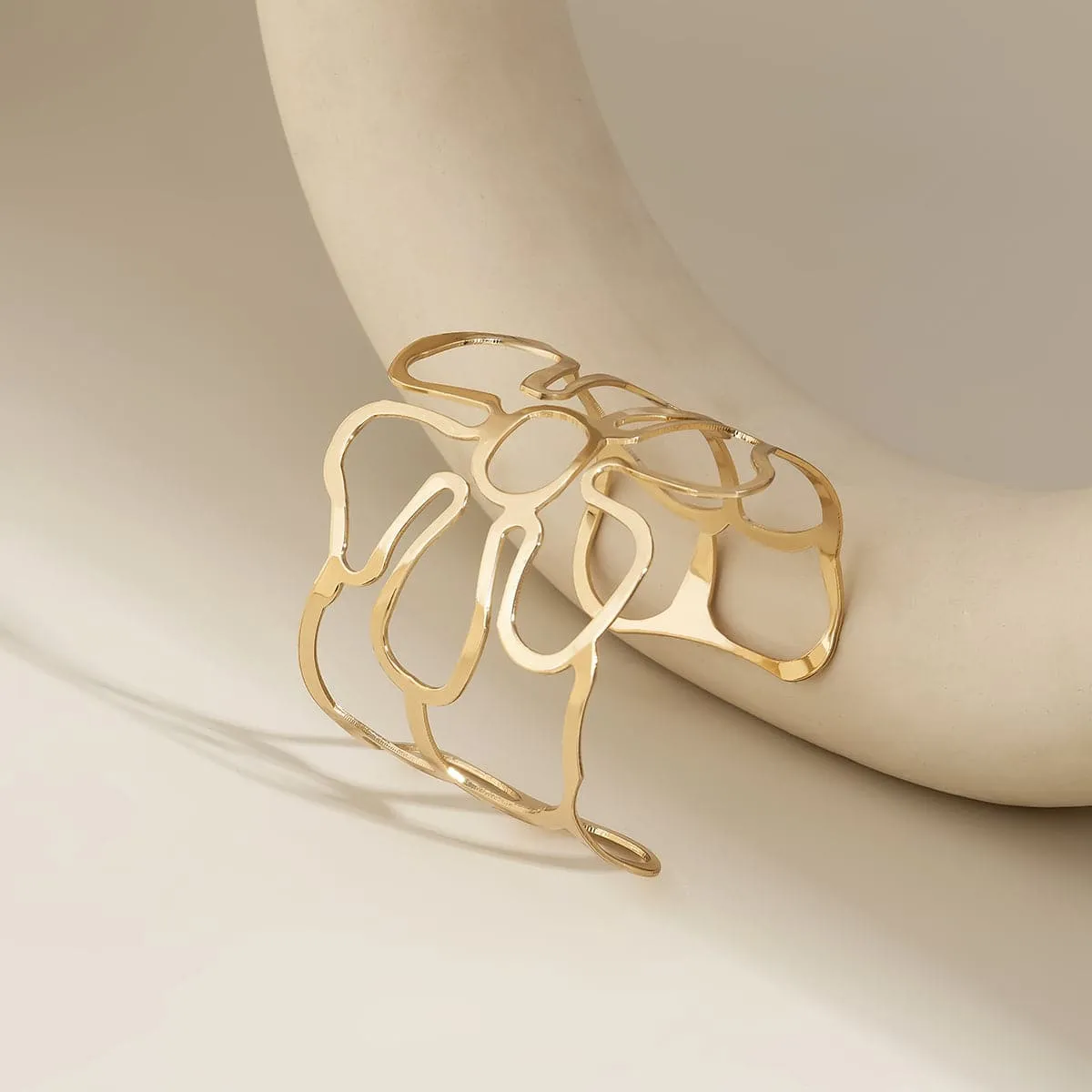18K Gold-Plated Openwork Flower Cuff