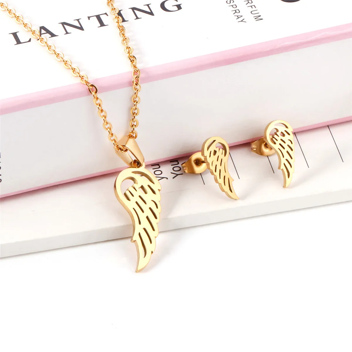 18K Gold-Plated Openwork Wing Stud Earrings Set