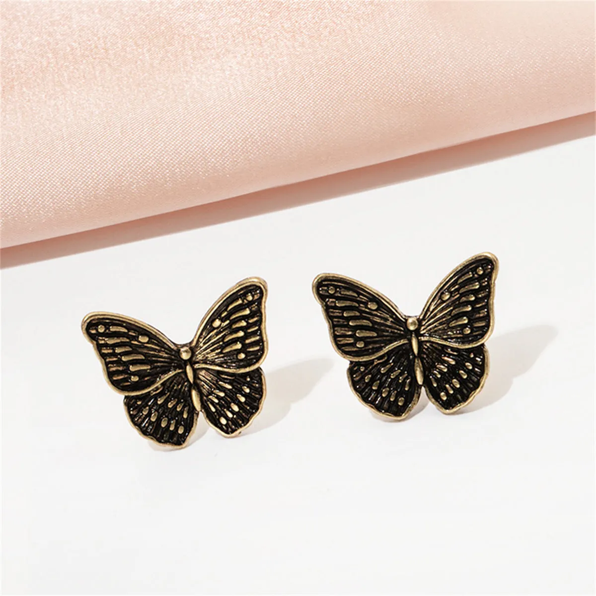 18K Gold-Plated Oxidized Butterfly Stud Earring
