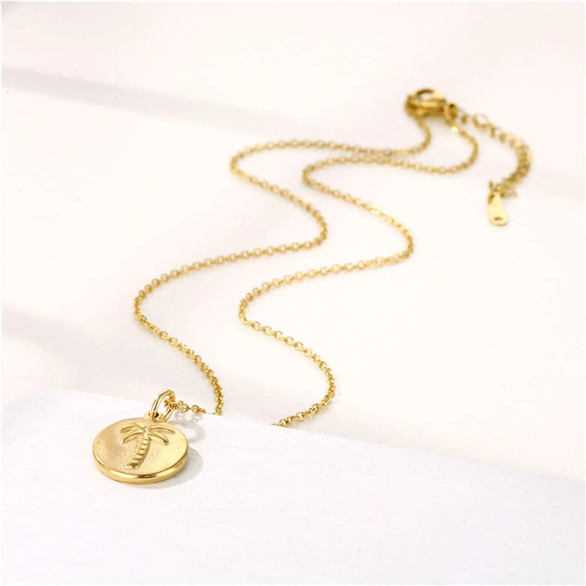 18K Gold-Plated Palm Tree Round Pendant Necklace
