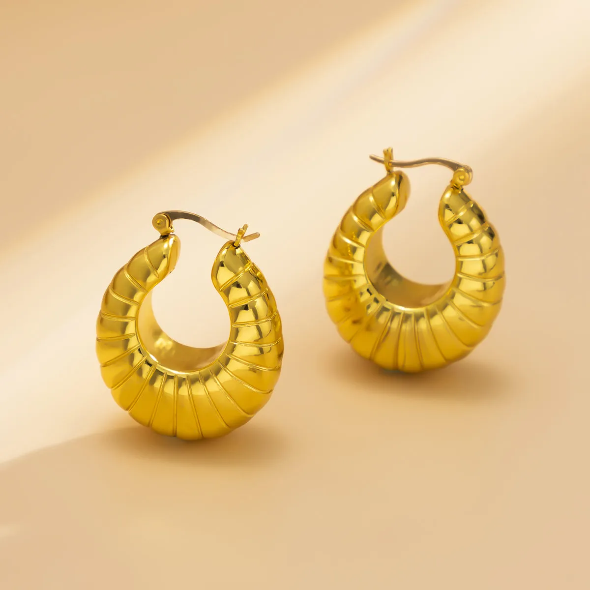 18K Gold-Plated Ribbed U-Shape Drop Earrings