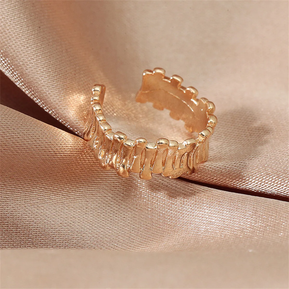18K Gold-Plated Stacked Bar Ear Cuff