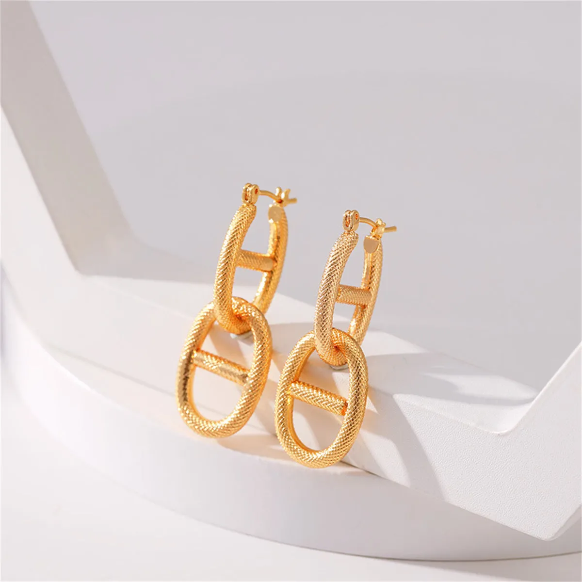 18K Gold-Plated Textured Chain Drop Earring