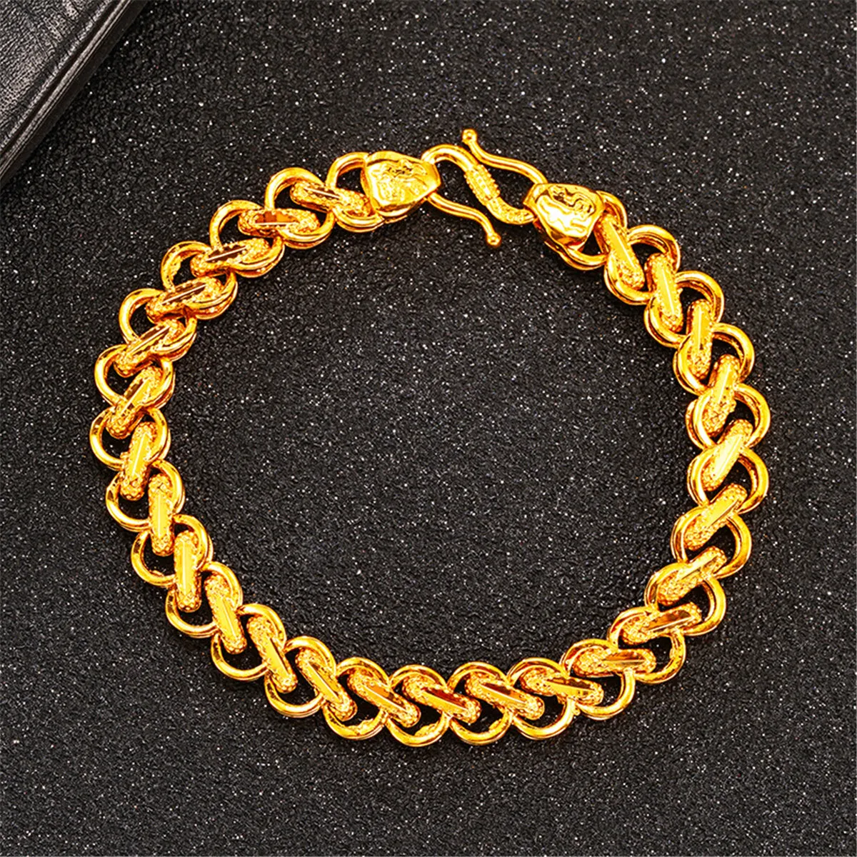 24K Gold-Plated Intertwined Bracelet