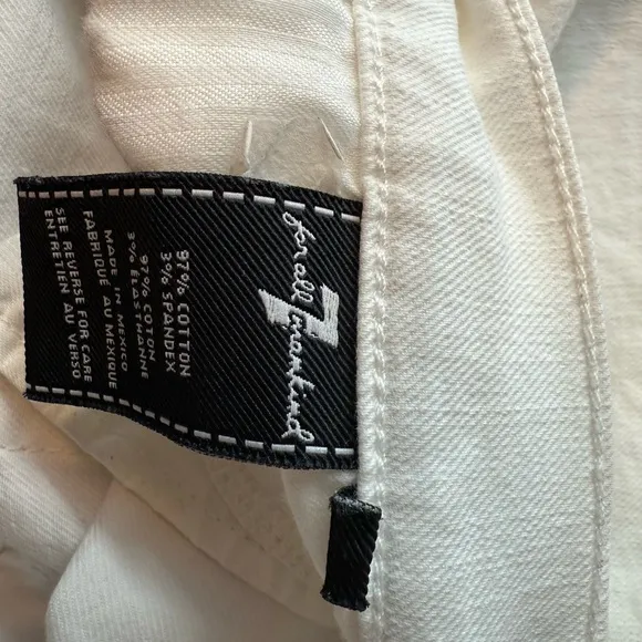 7 for All Man Kind White Cuffed Women's Shorts Size 31