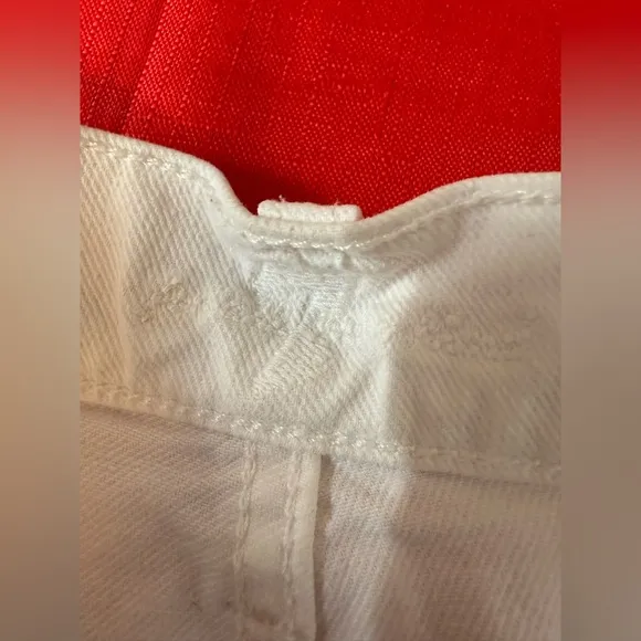 7 for All Man Kind White Cuffed Women's Shorts Size 31