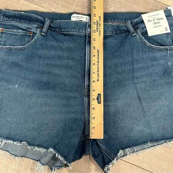 ABERCROMBIE AND FITCH WOMENS 4” DENIM MOM SHORTS NWT CURVE LOVE 35/20