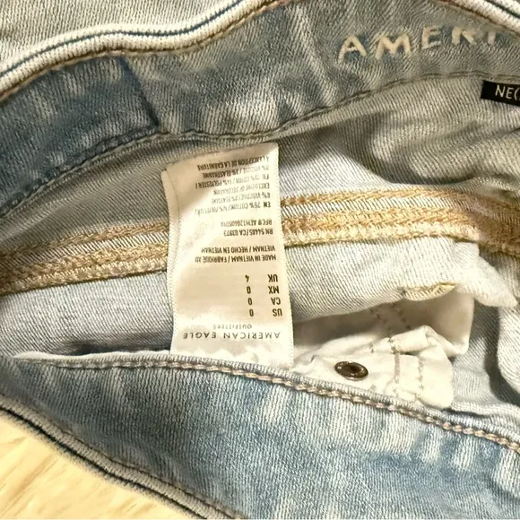 American Eagle Outfitters Light Blue Women's Jeans