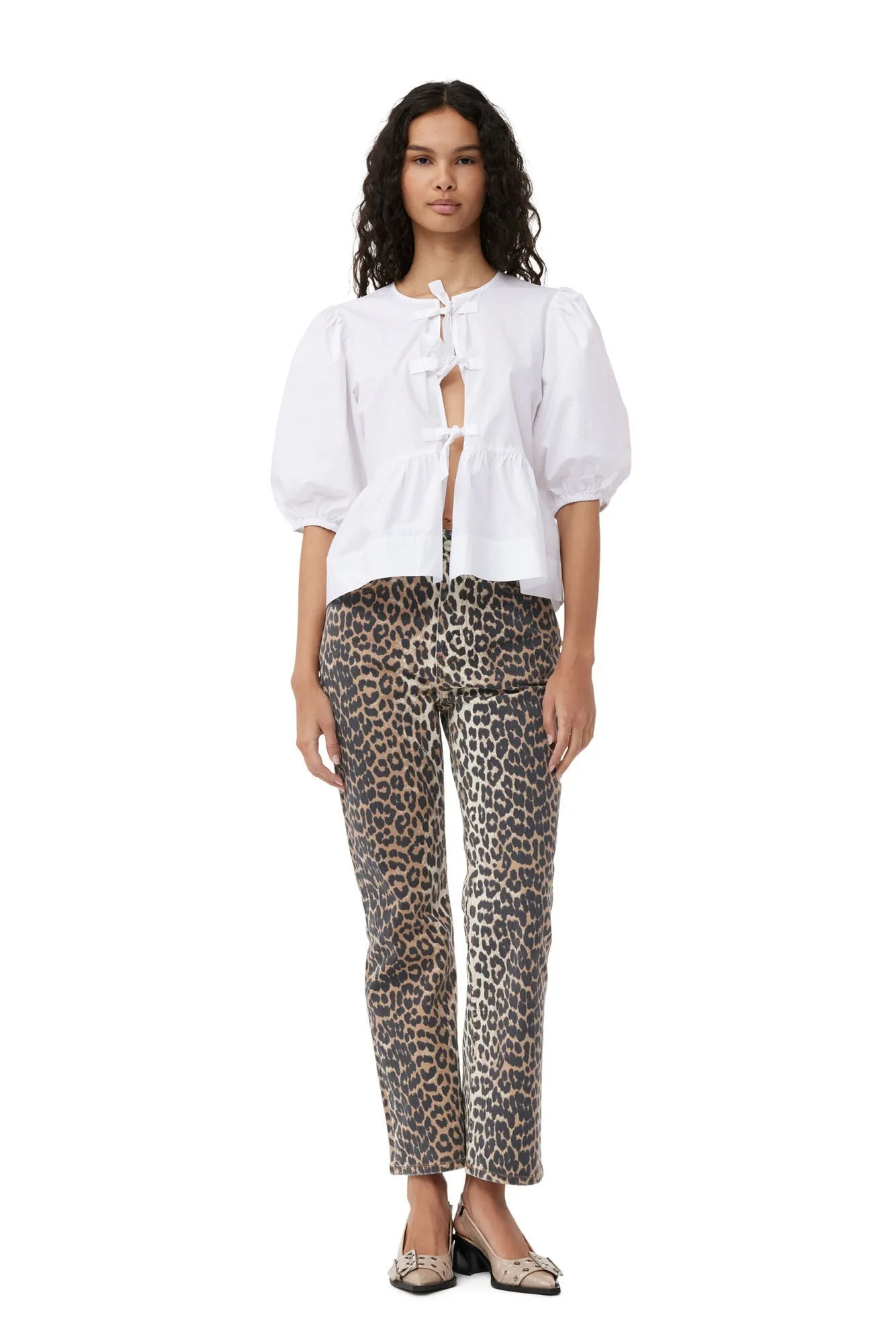 Amira– Trendy Women's Blouse
