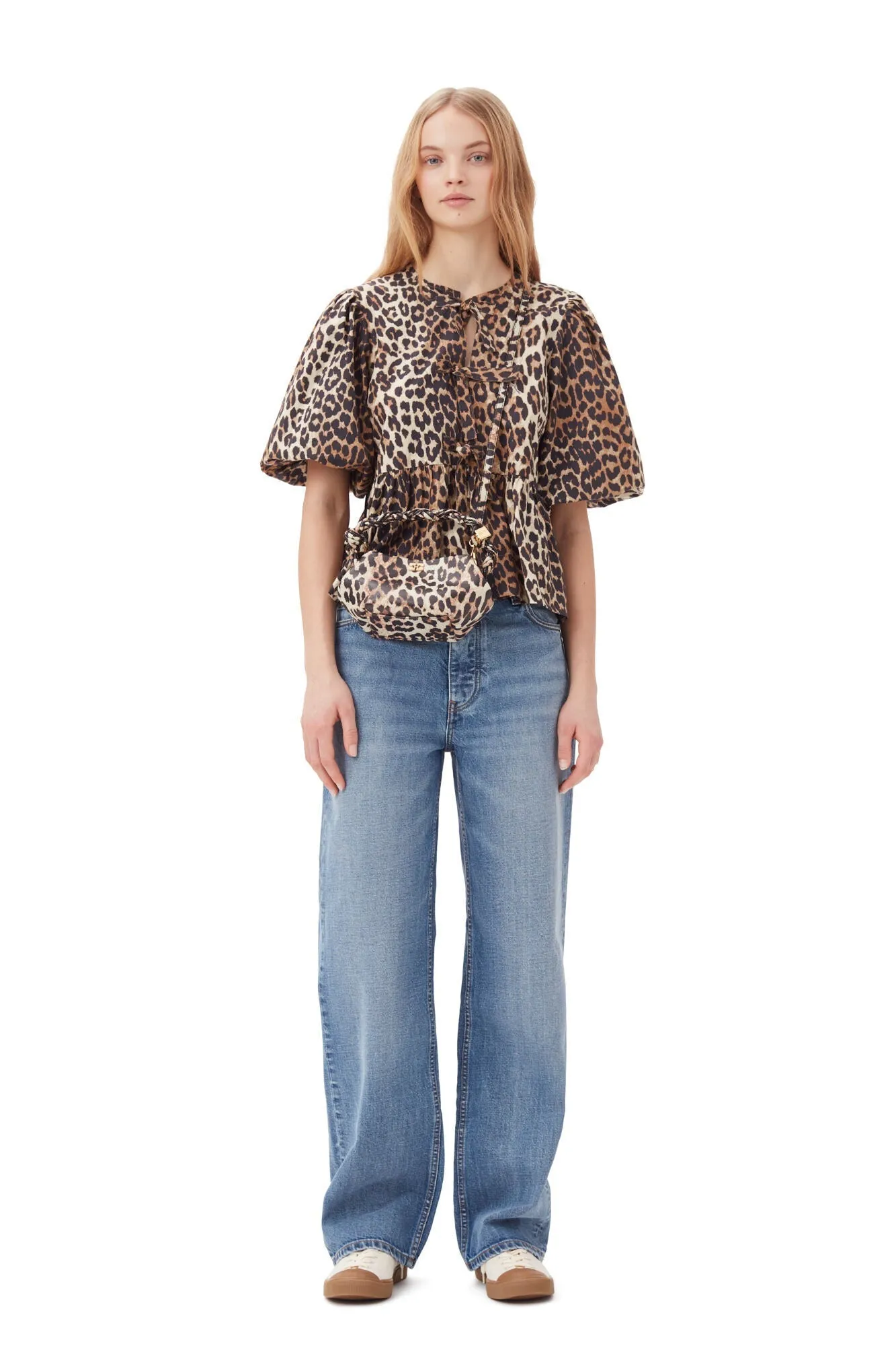 Amira– Trendy Women's Blouse