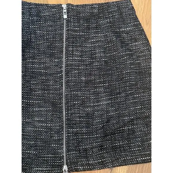 Avec Les Filles Zipper Front Tweed Black White Metallic Mini Skirt 2 XS