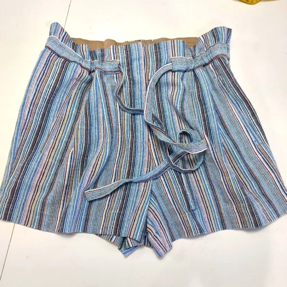 BCBG MAXAZRIA Striped Women's Shorts - Blue and Tan Size Medium