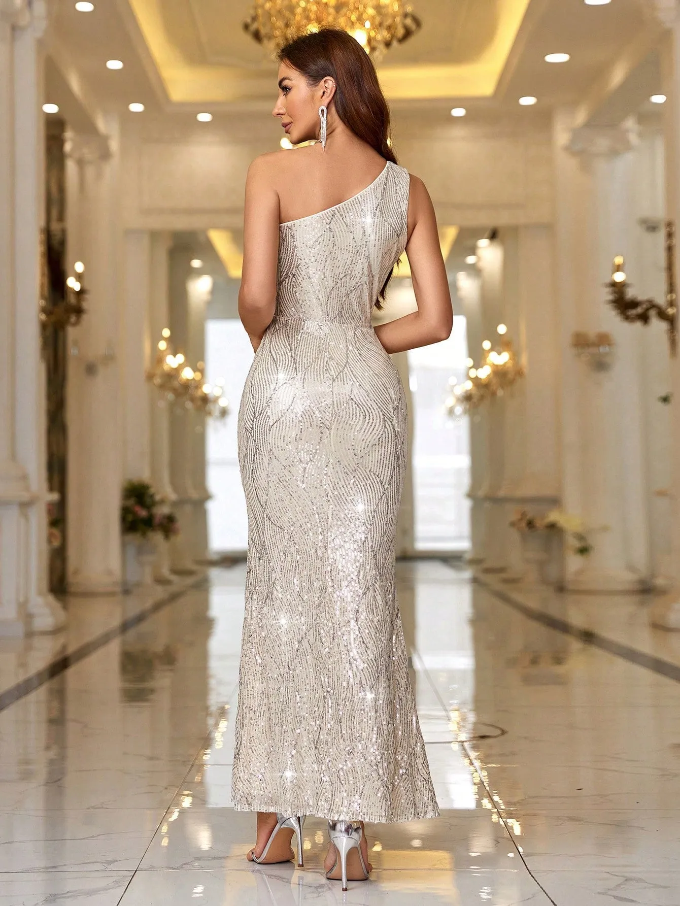 Belle Women's Sparkly Oblique Shoulder Slit Elegant Evening Party Dress, Long