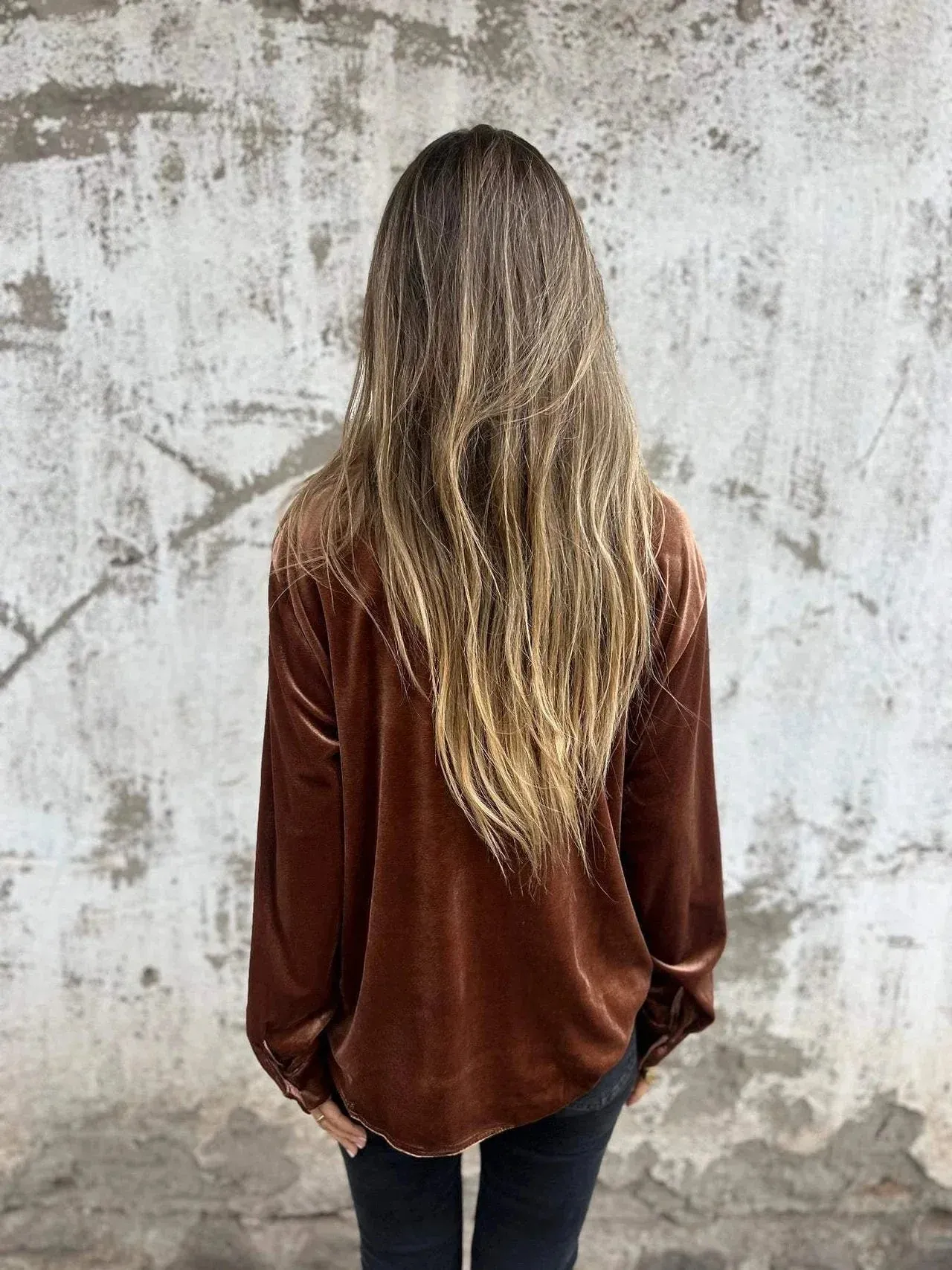 Betania® | Luxurious Velvet Shirt