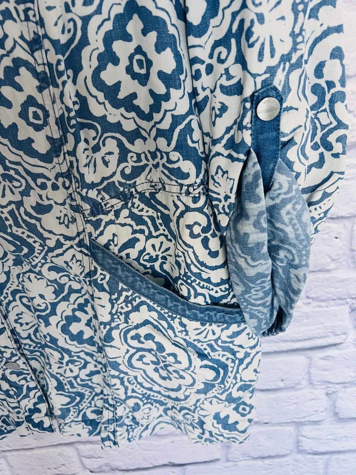 CHICOS Womens Snap Button Jacket Plus Sz 3 Pockets Paisley Blue Lyocell￼