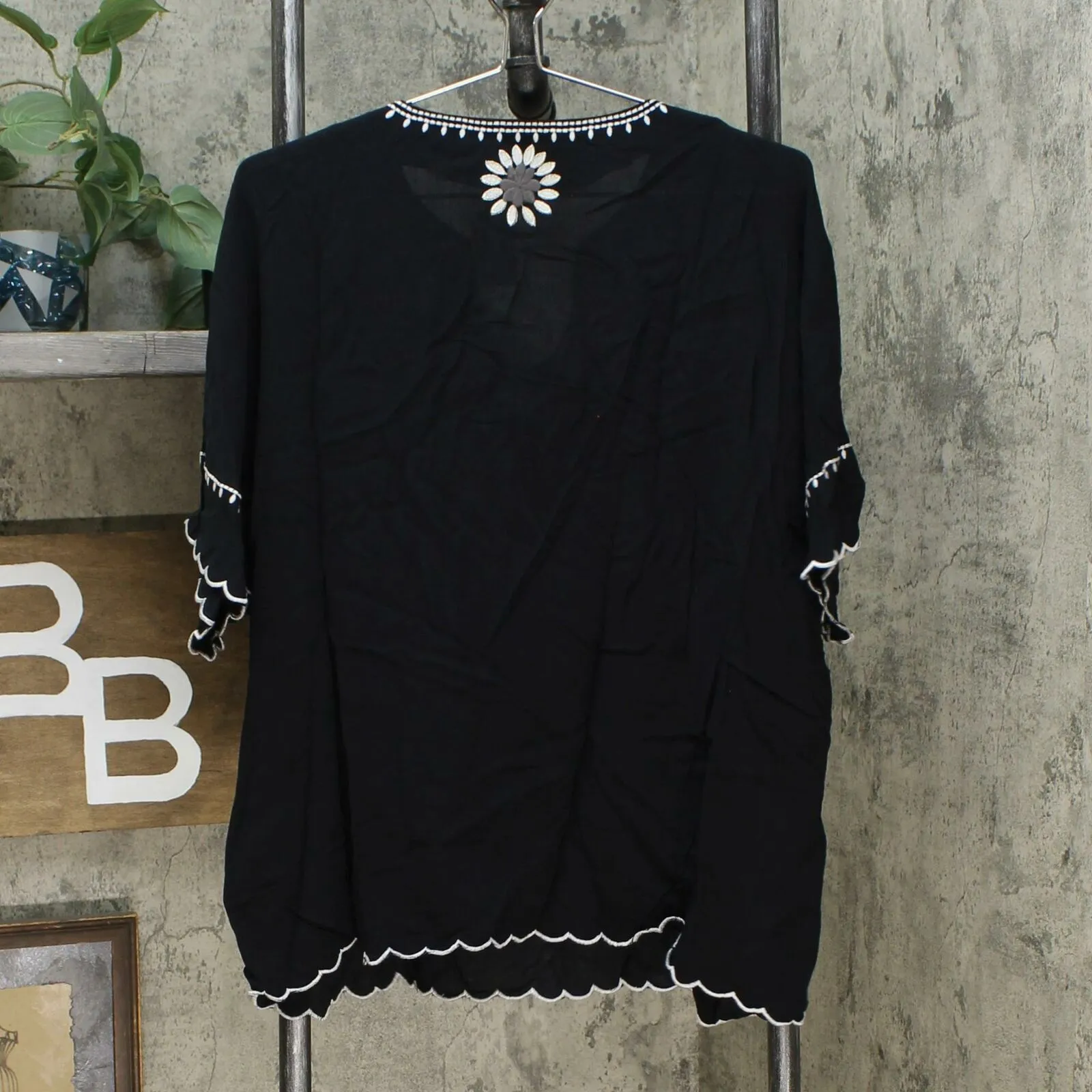 Colleen Lopez Women's Embroidered Poncho Top