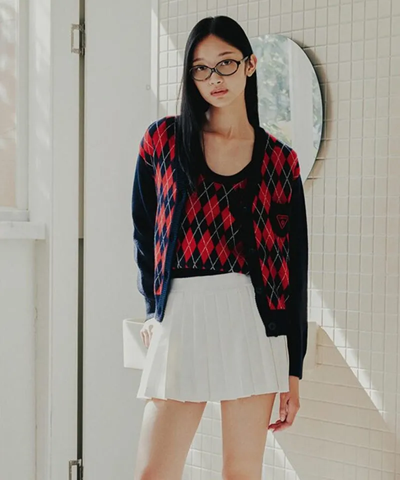 CREVE NINE: Embroidered Argyle Knit Cardigan - Navy
