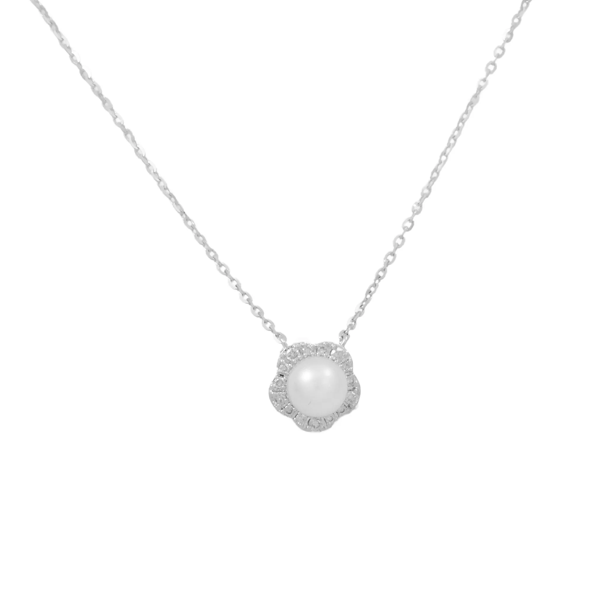 Diamond Flower with 5mm Center Pearl