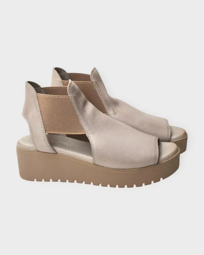 DJANGO & JULIETTE- WOMEN'S OZIE DRESS SANDAL