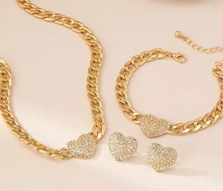 DS028-XL7327N - Crystal Pave Heart w/ Thick Chain Necklace