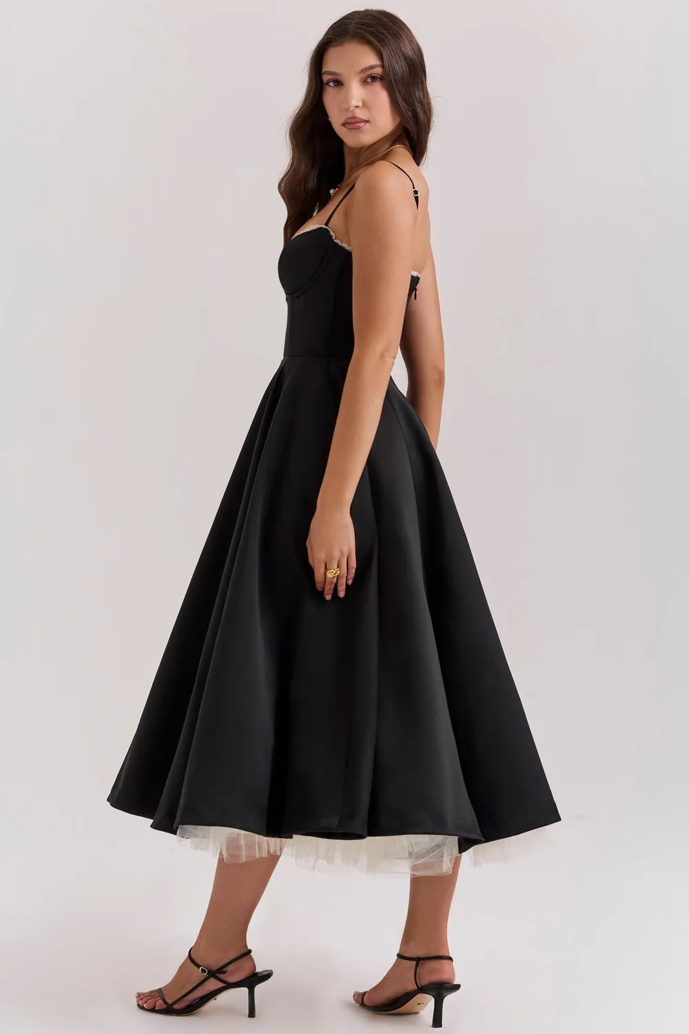 Esperanza® | Luxurious Long Slimming Dress