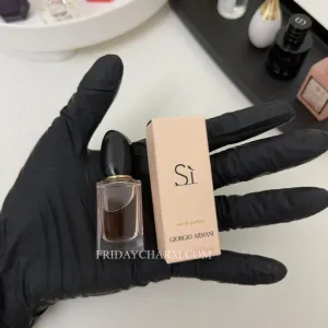 Giorgio Armani Si Eau De Parfum Miniature 7ml Non Spray