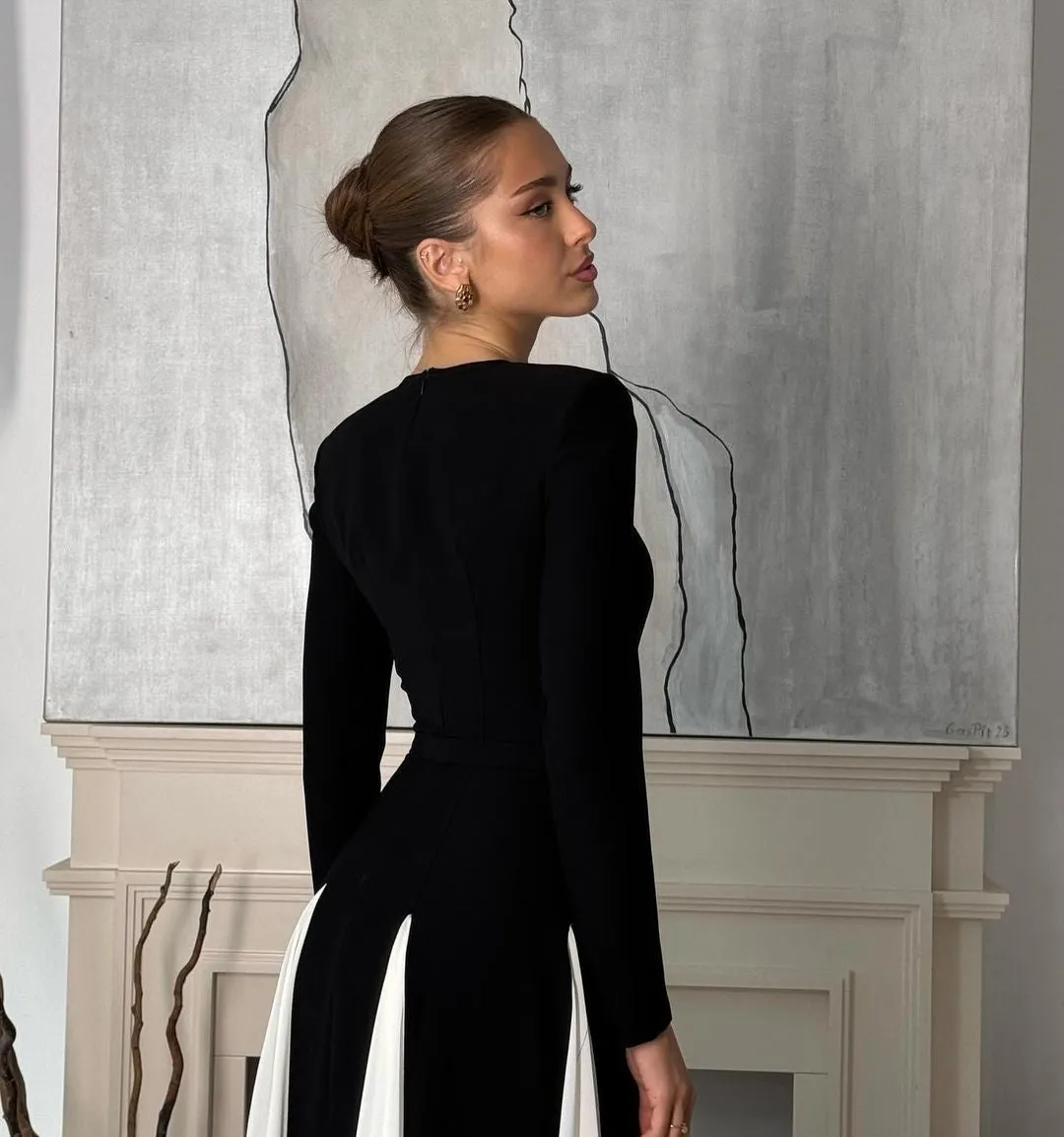 Gown Éclat™ | Women's Timeless Formal Gown | Luxurious Fabric, Elegant Silhouette & Flattering Fit