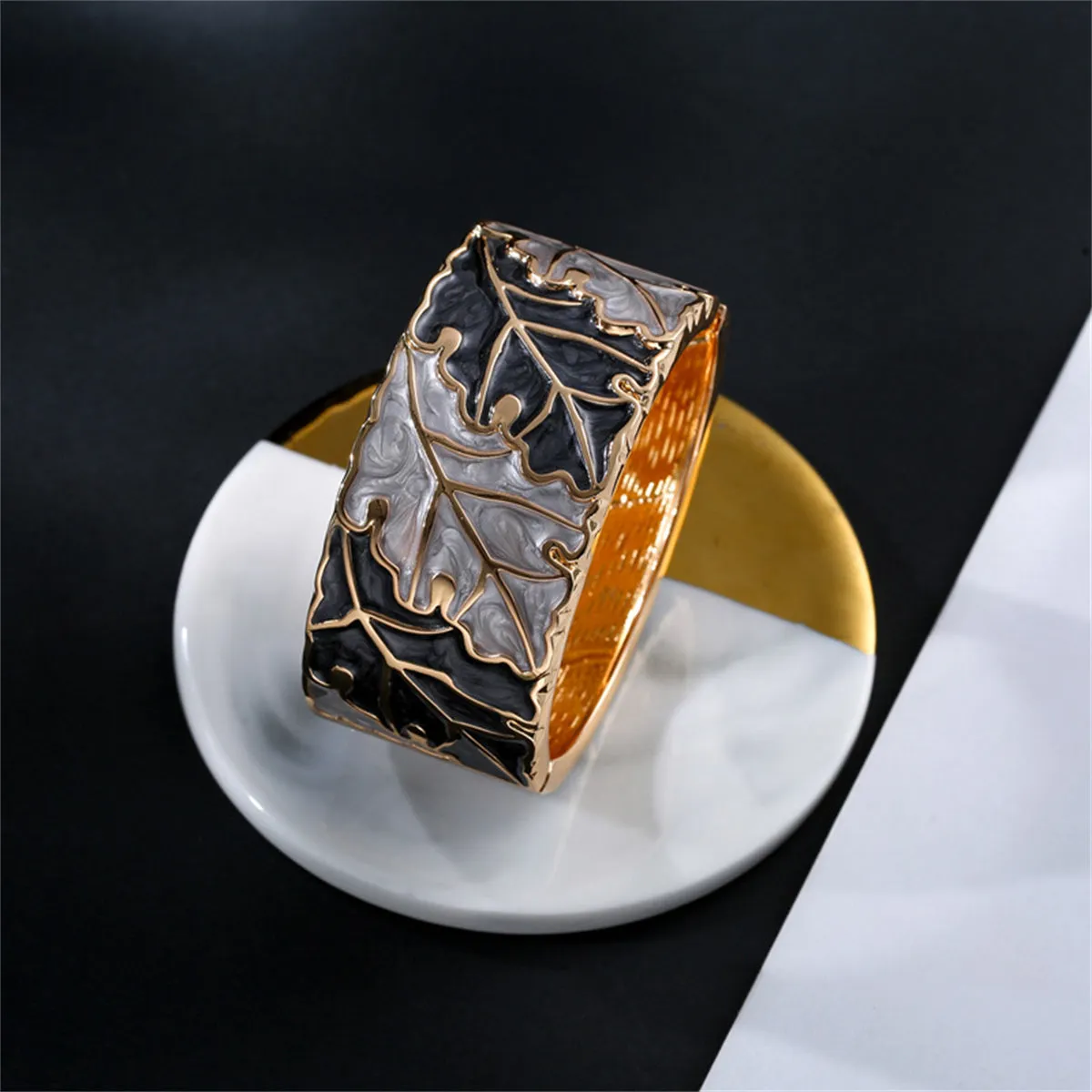 Gray & Black Enamel 18K Gold-Plated Leaves Bangle