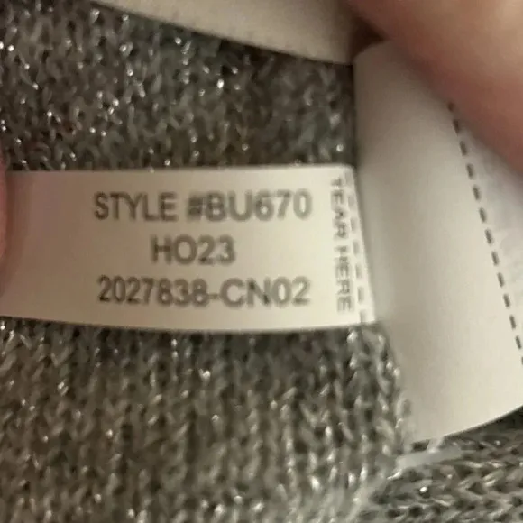 J. Crew Factory Shimmer Knit Women's Silver Metallic Wrap One Size NWT Holidays