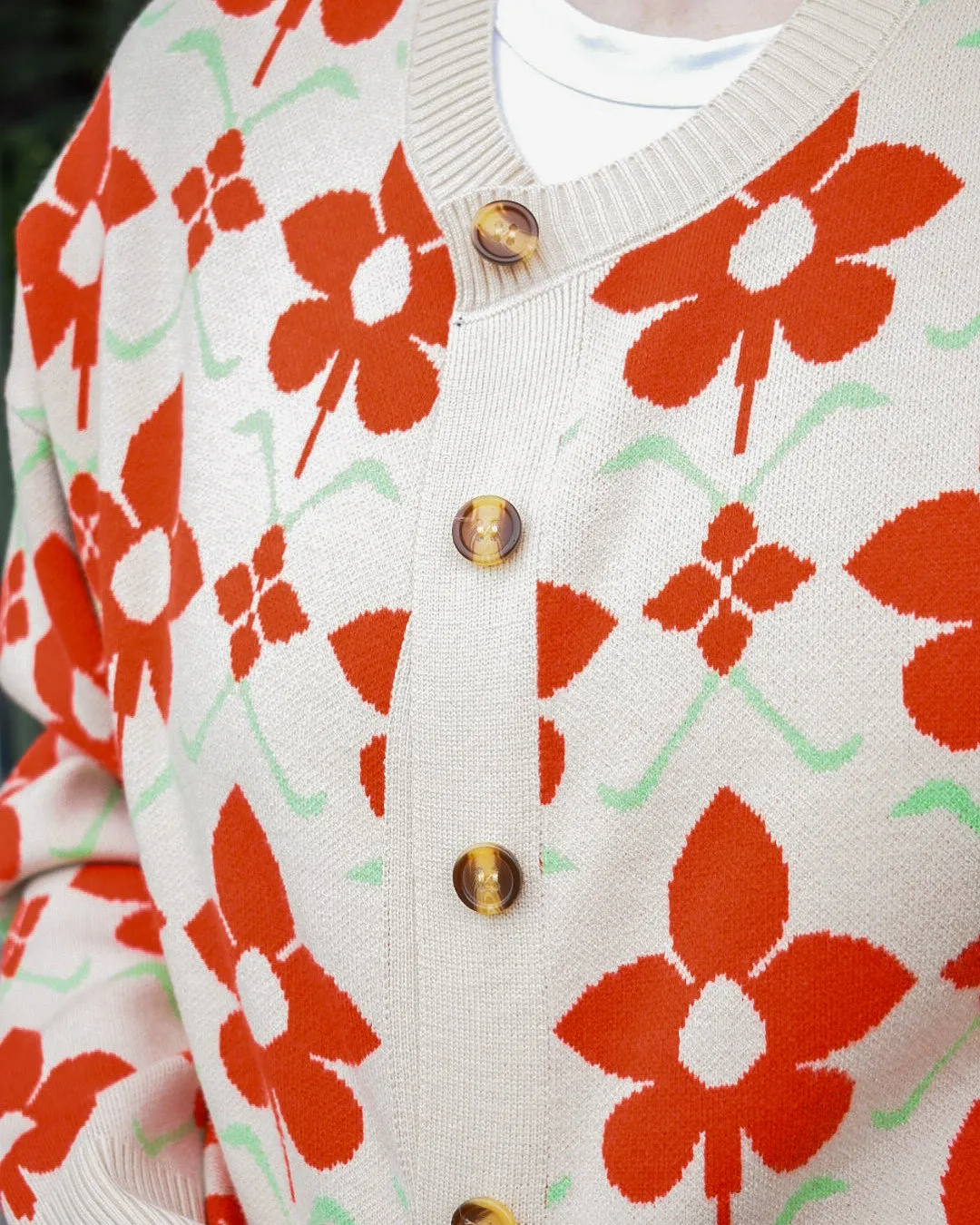 JANIS RED FLOWER SWEATER CARDIGAN