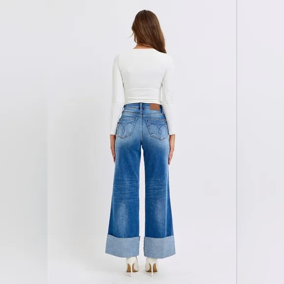 Judy Blue High Rise Medium Wash Cuffed Wide Leg Jeans Retro Regular Plus NEW