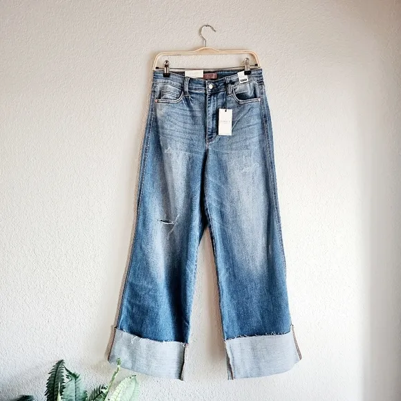 Judy Blue High Rise Medium Wash Cuffed Wide Leg Jeans Retro Regular Plus NEW