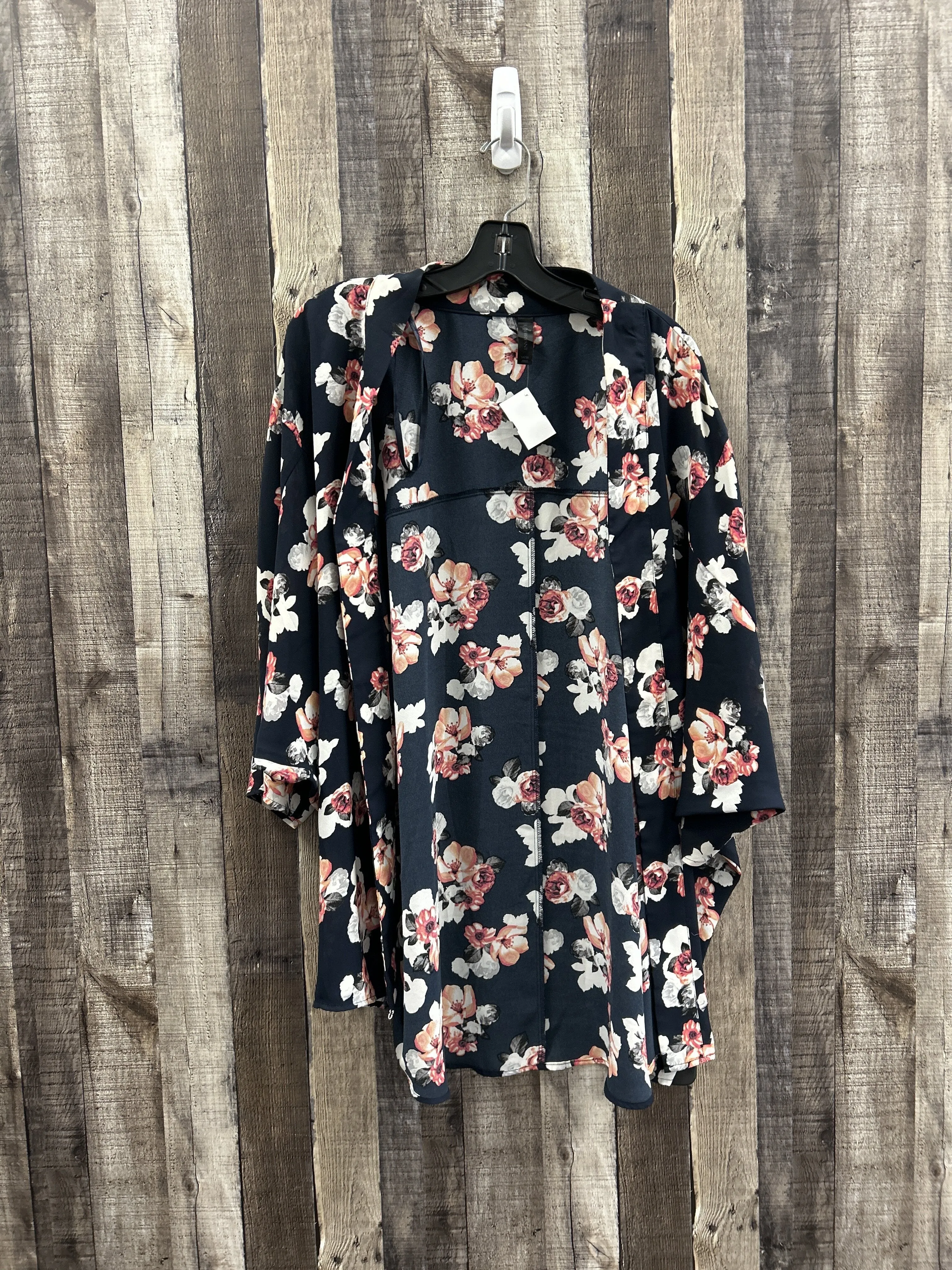 Kimono By Lane Bryant  Size: L