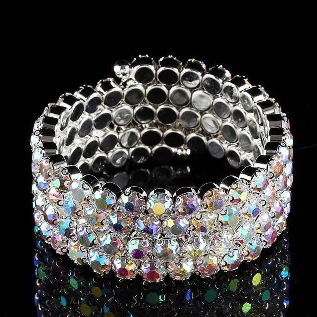 Ladies Rhinestone Crystal Spiral Bangle Bracelet
