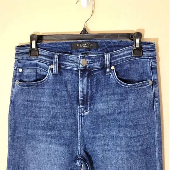 Liverpool Women's Raw Hem Cropped Flare  Denim Jeans Side Detail Size 6