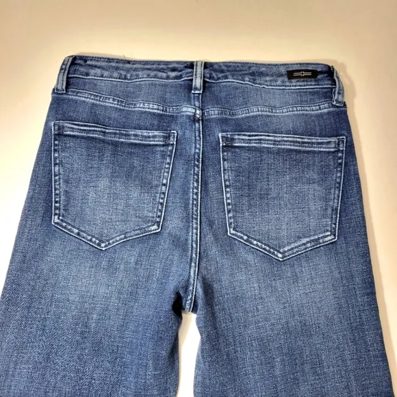Liverpool Women's Raw Hem Cropped Flare  Denim Jeans Side Detail Size 6