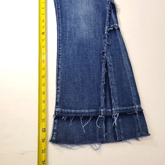 Liverpool Women's Raw Hem Cropped Flare  Denim Jeans Side Detail Size 6