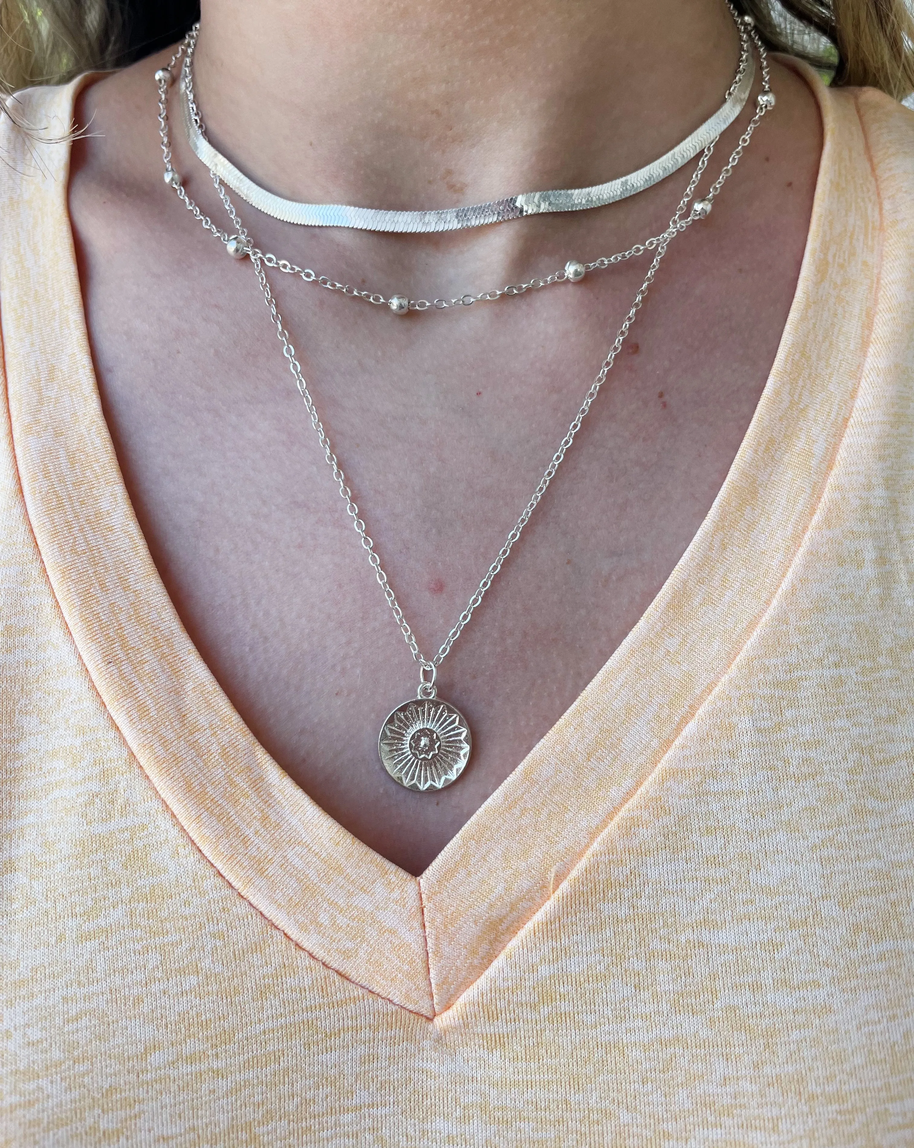 Lotus Tier Necklace