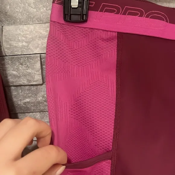 !!New Arrival!! Nike Pro women's matching set