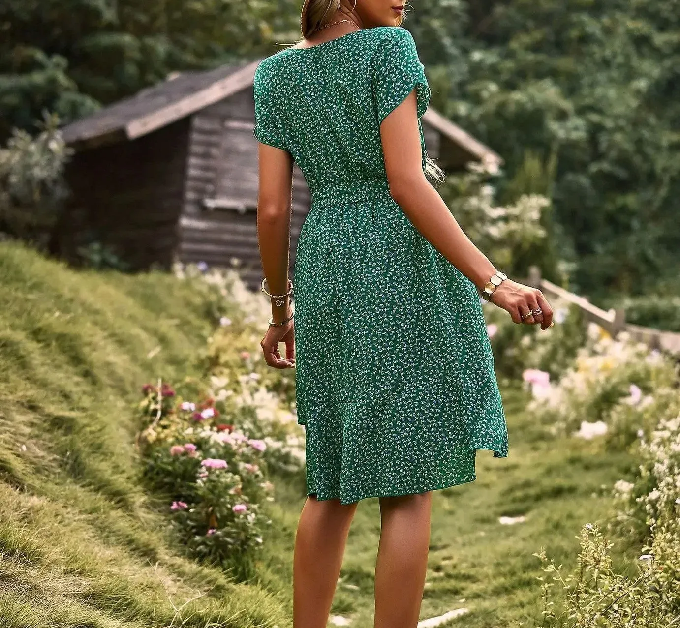 Nicola® | Trendy dress with waistband