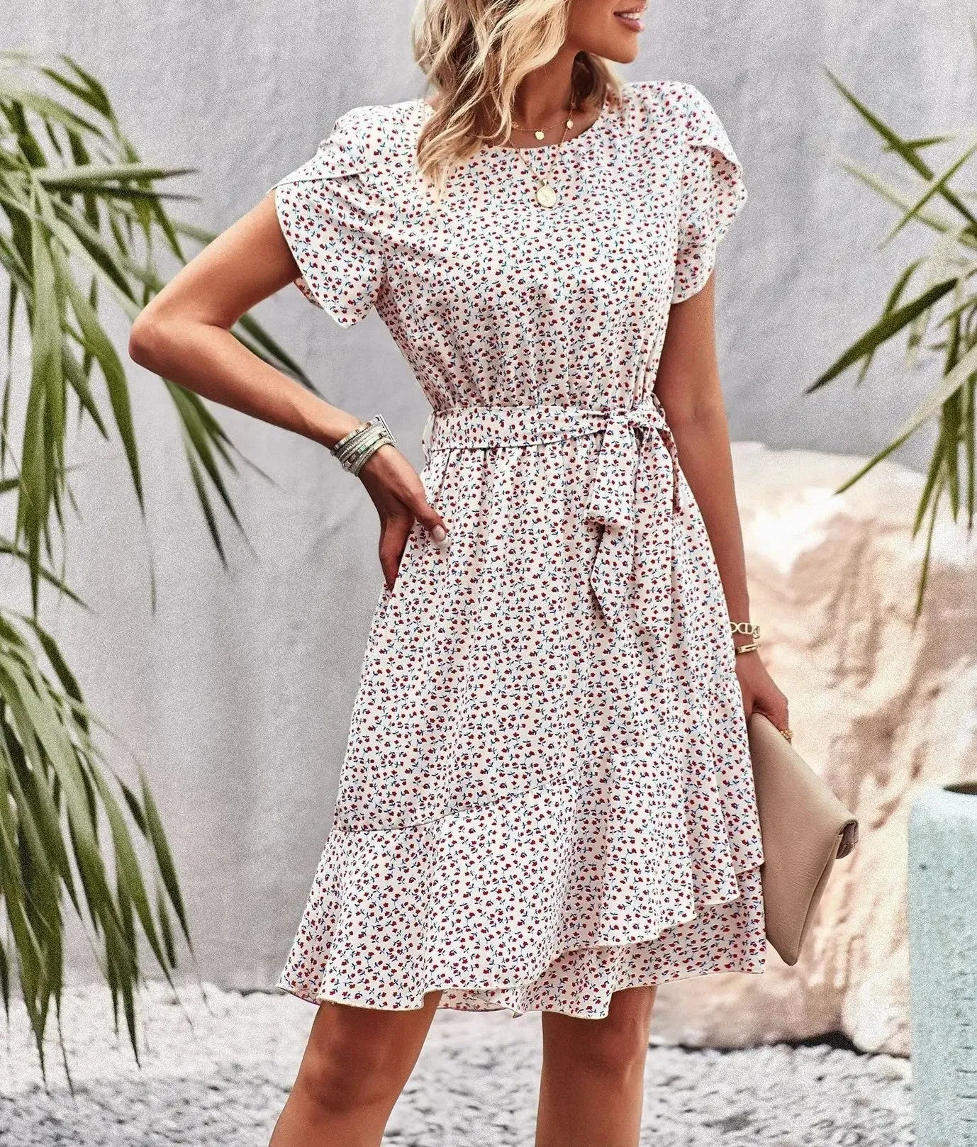 Nicola® | Trendy dress with waistband