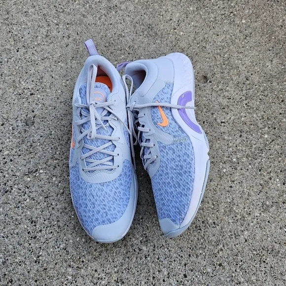NIke Just Do It comfort sneaker women's size 10.5