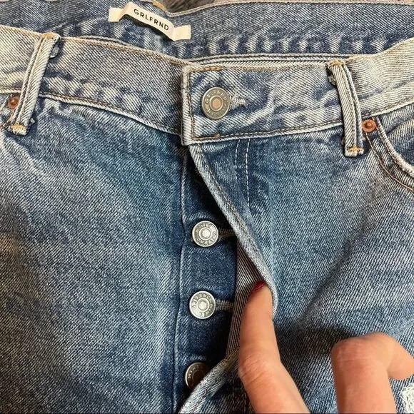 NWT! GRLFRND Denim Helena Jeans In City Rocker - Embroidered Logo, Button Fly