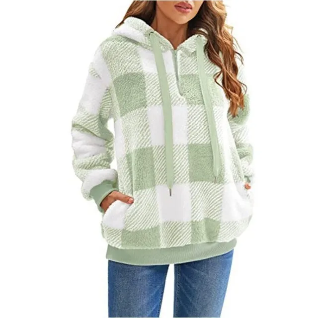 Paola – Cozy Women’s Fleece Sweater